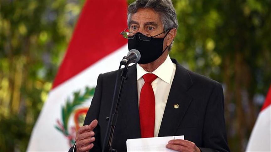 Presidente de Perú reformó la cúpula de la Policía tras las fuertes protestas ocurridas en los últimos días