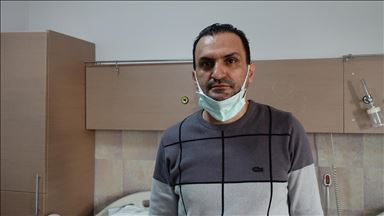 31 yıldır hasret kaldığı ayakkabılarına kavuşmanın mutluluğunu yaşıyor