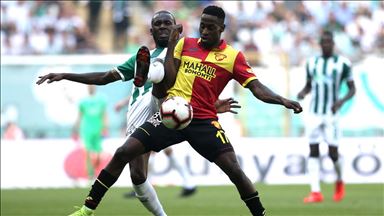 Göztepe'de Andre Poko'nun sözleşmesi feshedildi