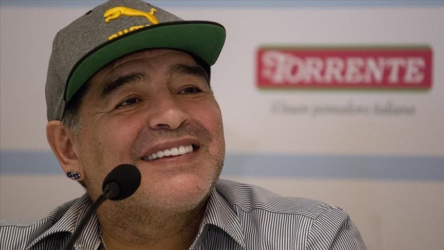 Argentina: Tributes pour in after Maradona´s death