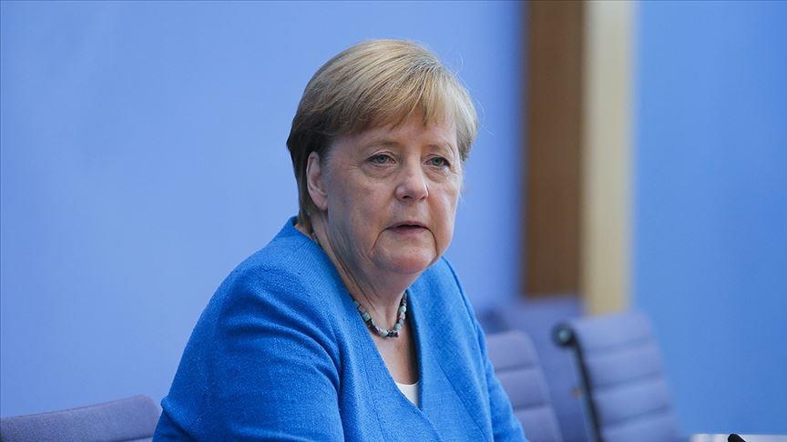 Merkel: COVID-19 vaccination possible by Christmas