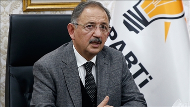 AK Parti'li Özhaseki'nin koronavirüs tedavisi hastanede devam edecek