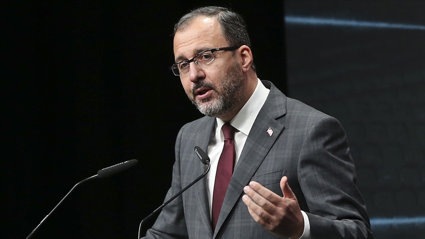 Kasapoğlu: Amacımız bu zorlu süreci hem sporumuz hem gençliğimiz açısından fırsata dönüştürmek