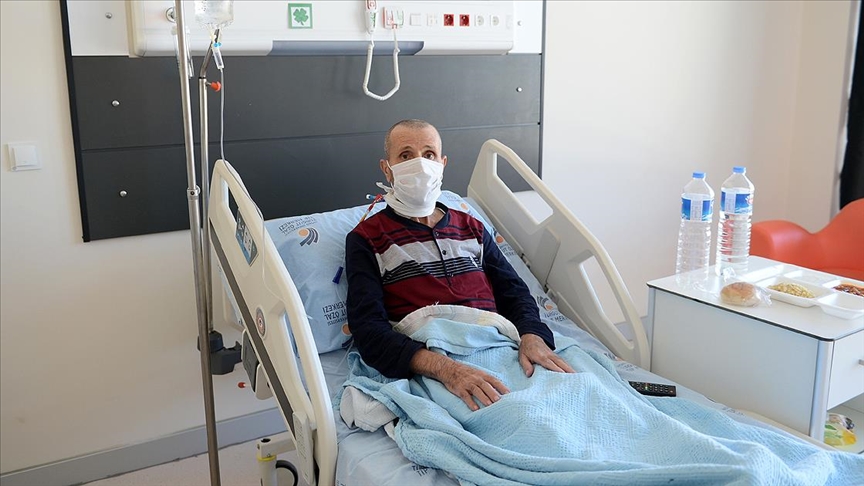Kovid-19'a yakalanan kanser hastası, immün plazma tedavisiyle iyileşti
