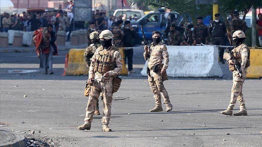 غداة يوم دام.. الأمن العراقي يحاول تفريق متظاهرين في ذي قار