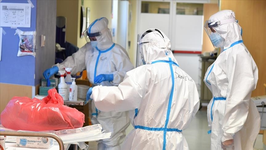 Italy records fewer virus deaths, infection slows