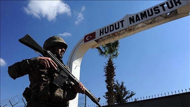 Turkey: Terror suspects nabbed trying to flee to Greece