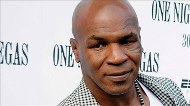 Mike Tyson regresa al cuadrilátero tras 15 años de retiro