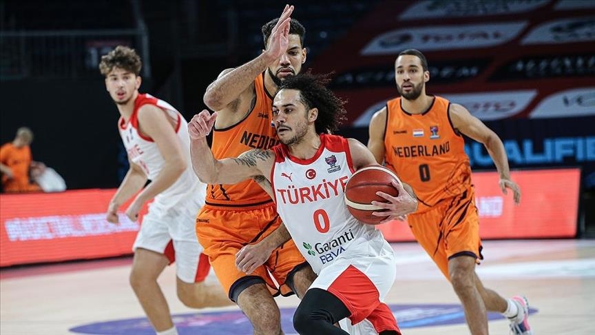 Turkey beat Netherlands 73-71 in EuroBasket 2022 quals