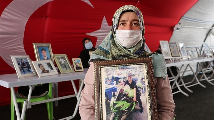 Turquie : Les mères de Diyarbakir maintiennent leur sit-in depuis 454 jours