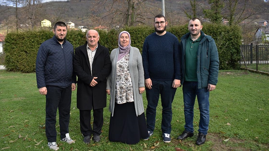 Zavidovićki imam i sinovi dugogodišnji dobrovoljni davaoci krvi