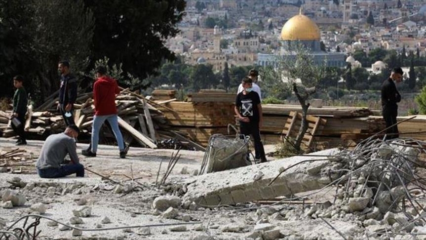 Israël démolit un escalier historique menant à la mosquée Al-Aqsa