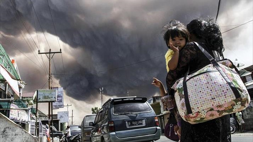 Indonesia: Hundreds displaced due to volcanic activity