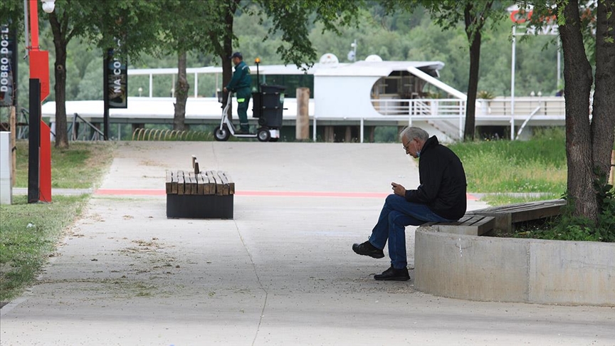 Srbija: Registrovano 7.999 novozaraženih, najviše na dnevnom nivou do sada