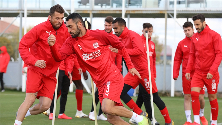 Sivasspor evinde galibiyete hasret kaldı