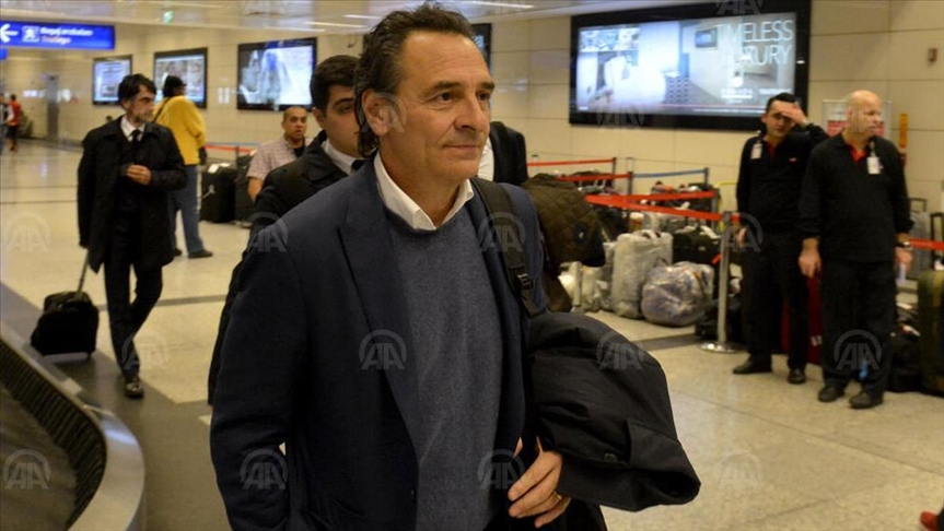 Former Galatasaray manager Prandelli contracts COVID-19