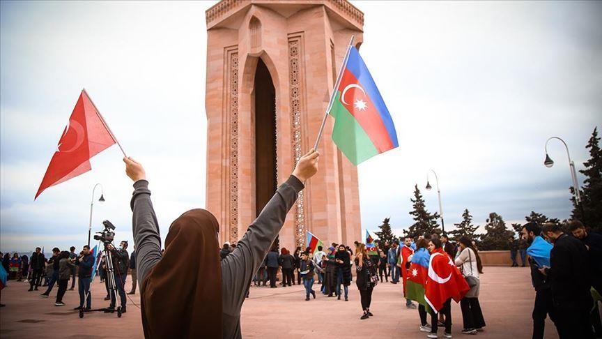 Изменена дата празднования Дня Победы в Азербайджане 