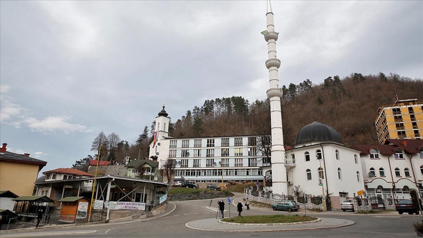 Srebreničani poručuju da grad živi samo određeni period u godini: Izborni zakon dozvolio zloupotrebe