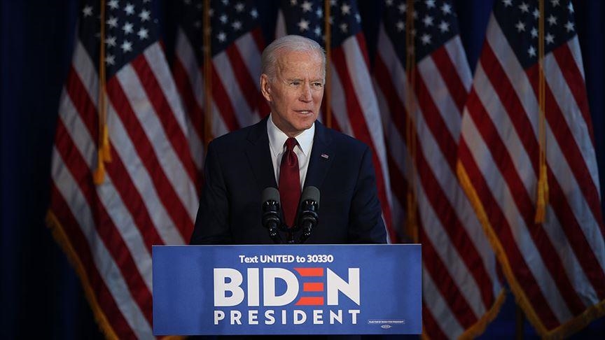 Biden asks Fauci to continue his role, join team