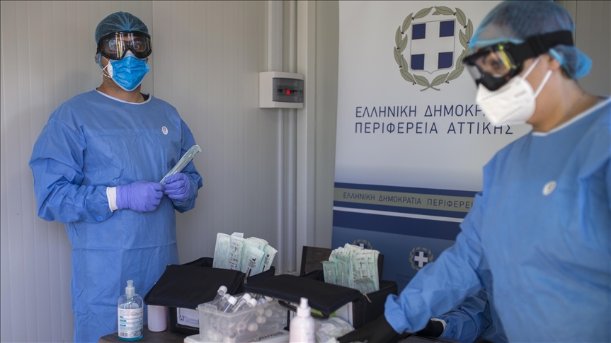 Greece: No entry for those testing positive for virus