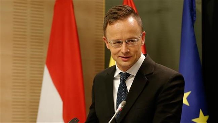 Hungarian foreign minister to pay visit to Turkey