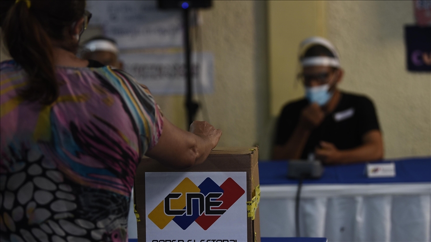 Venezuelans vote in elections boycotted by opposition