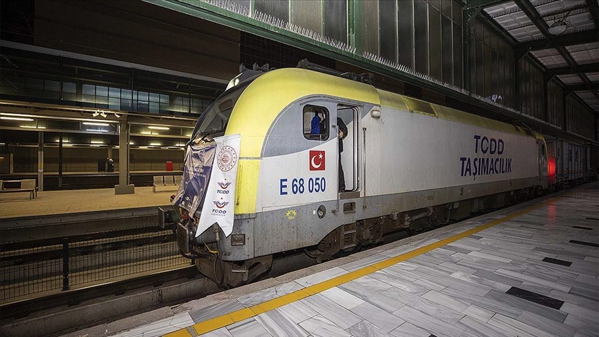 Çin'e giden ilk ihracat treni Ankara'dan geçti