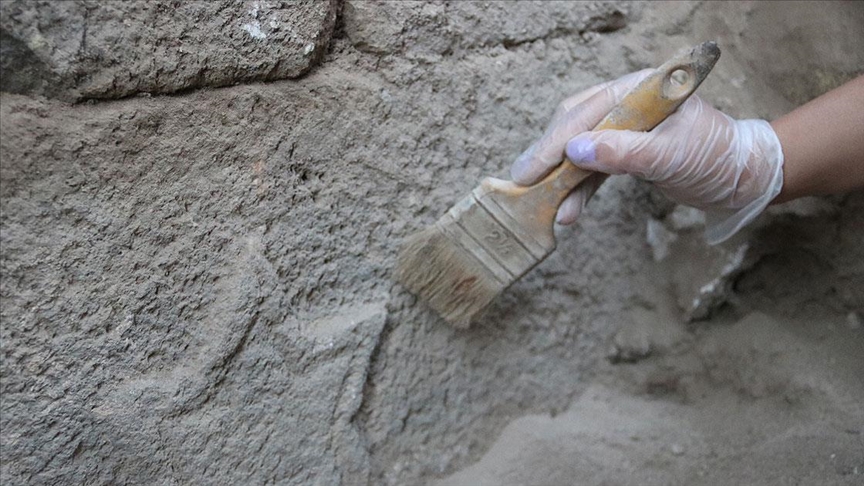 Antik Harran Ören Yeri'ndeki eserlerin müzeye 'hassas yolculuğu'