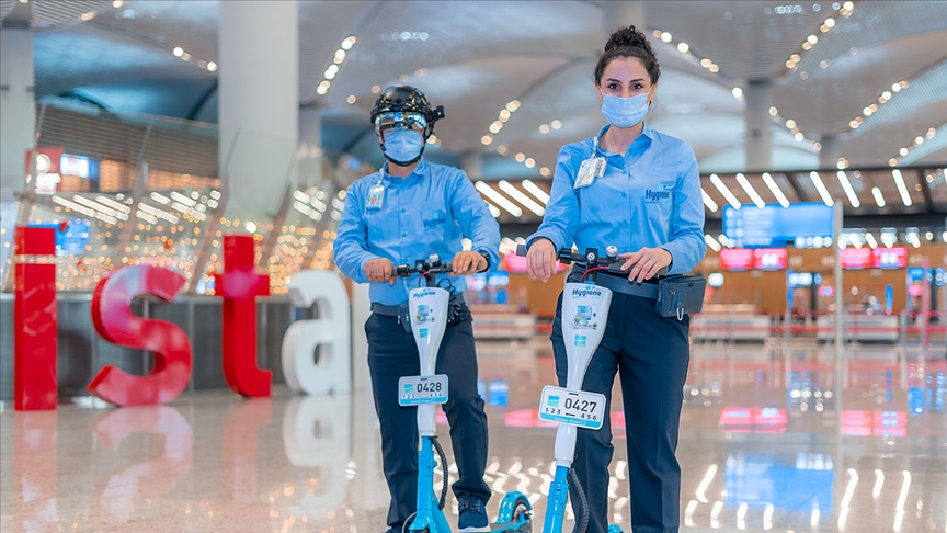 İstanbul Havalimanı'ndaki 'Hijyen Takımı'na özel üniforma