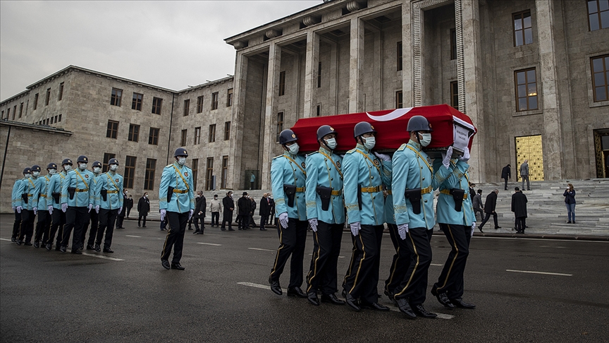 Eski Turizm Bakanı Gürpınar için TBMM'de cenaze töreni düzenlendi