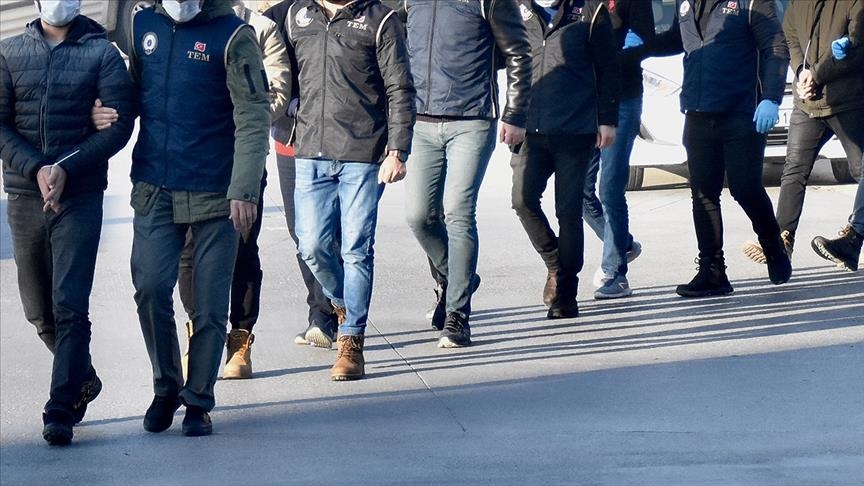 25 more FETO suspects arrested in Turkey