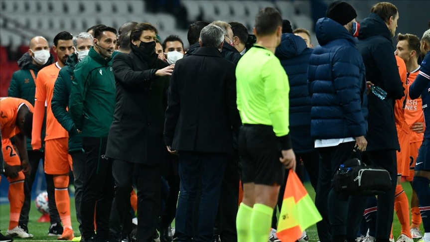 Se detiene juego de Liga de Campeones entre París Saint Germain y Medipol Basaksehir por presuntos comentarios racistas