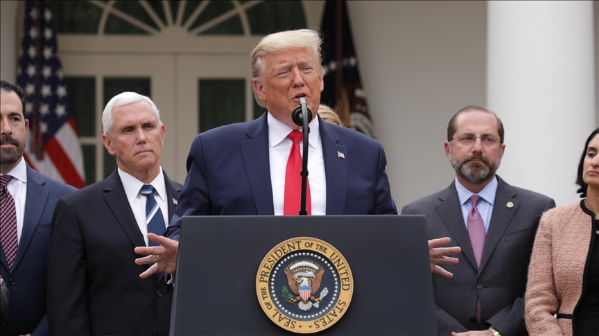 Trump firma decreto para garantizar que las vacunas COVID-19 sean administradas primero a los estadounidenses