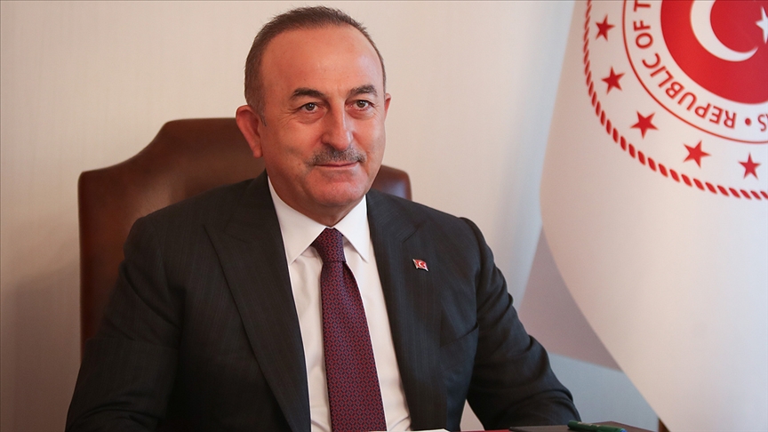 Dışişleri Bakanı Çavuşoğlu Karadağlı mevkidaşı Radulovic'i yeni görevi dolayısıyla kutladı