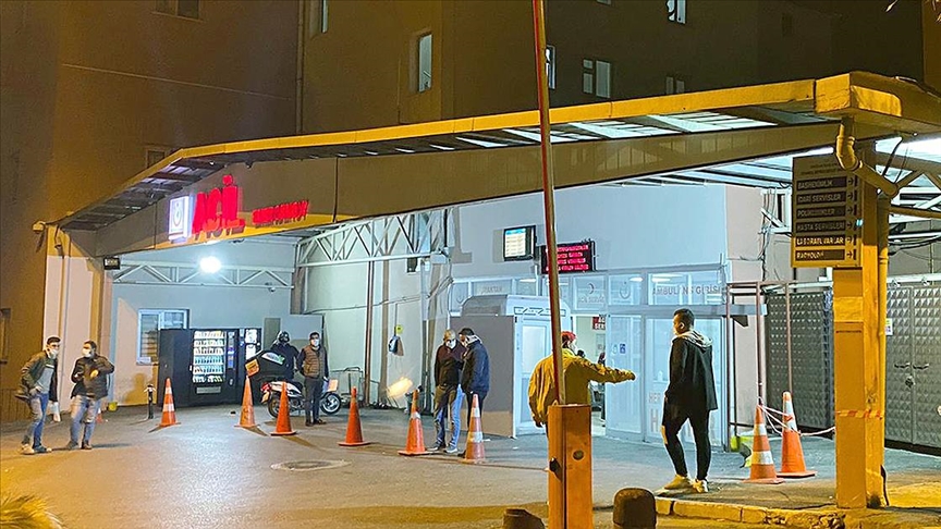 Istanbul Da Gida Zehirlenmesi Suphesi Anadolu Ajansi Haber Ofisi