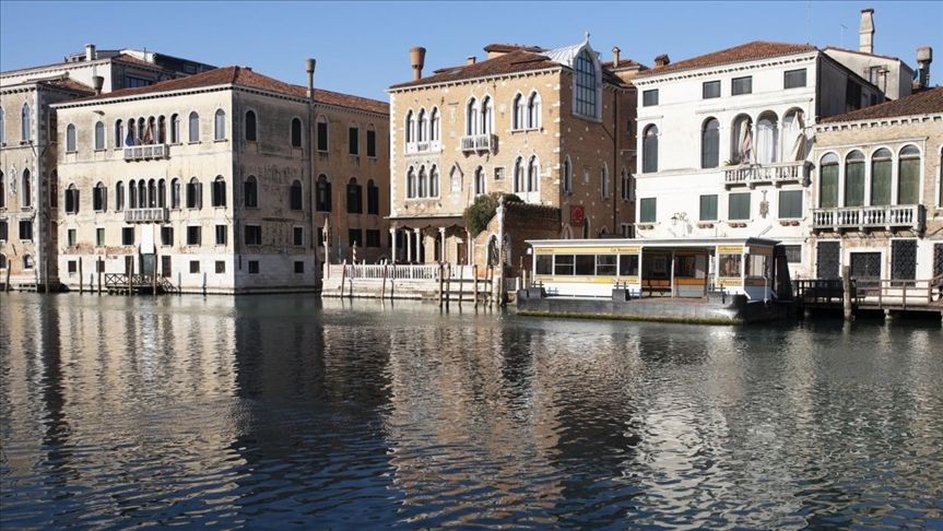Venecia se inunda después de que barrera contra mareas no se activara