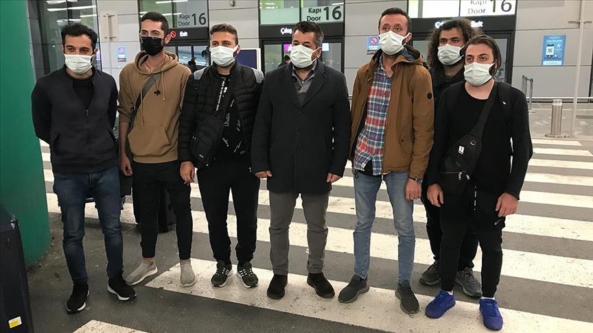 Turkish workers stranded in UAE return to Turkey