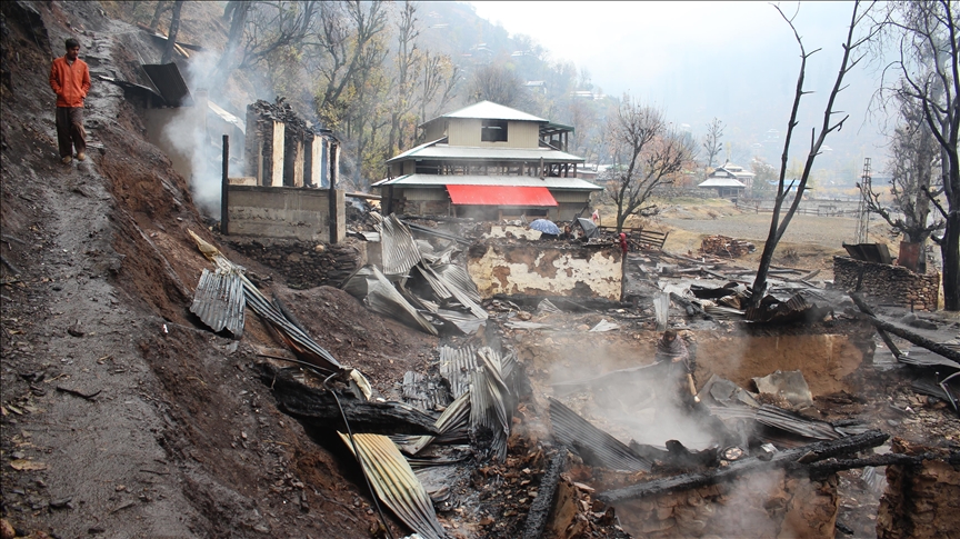 Pakistán acusa a la India de violar el alto al fuego en Cachemira