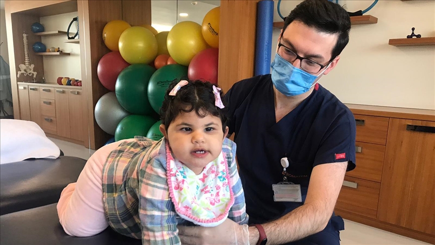 Ailing Kuwaiti toddler's 1st steps with Turkish help