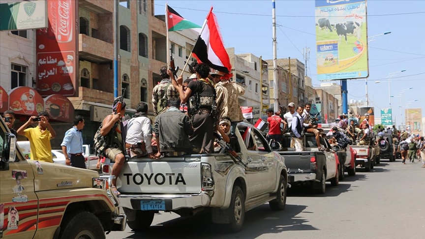 اليمن.. "الانتقالي" يبدأ سحب قواته من عدن تنفيذا لاتفاق الرياض 