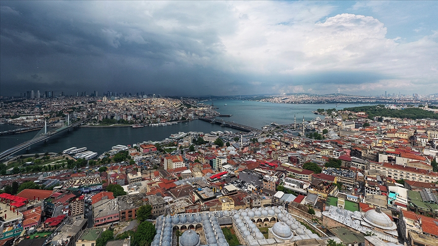 Marmara Bölgesi'nde parçalı ve çok bulutlu hava bekleniyor