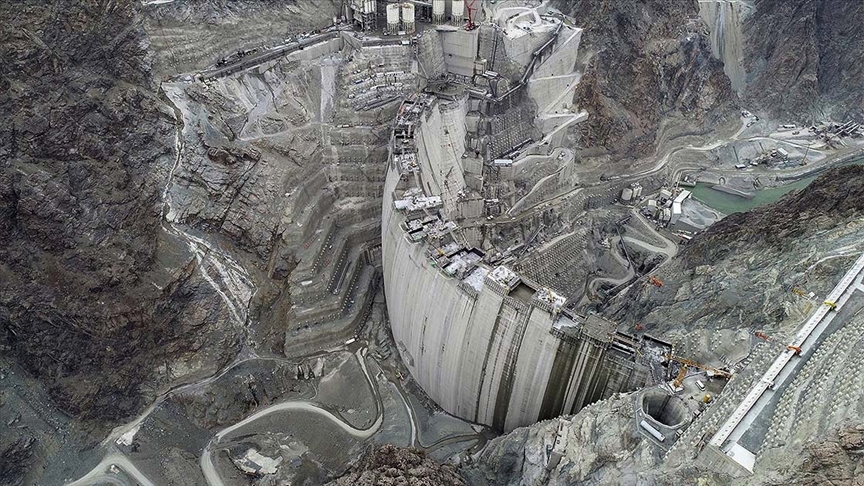Yusufeli Barajı'nın tamamlanmasına 15 metre kaldı