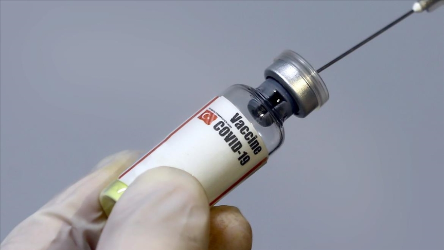 Científico turco habla de los ‘antivacunas' y su infructuosa lucha de más de dos siglos