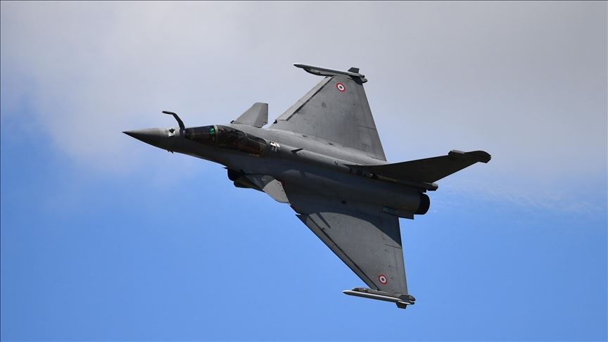 Yunanistan 18 Rafale uçağı için Fransa'ya 2,3 milyar avro ödeyecek