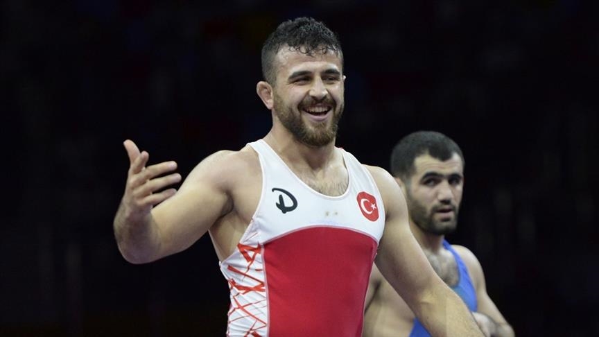 Turkish wrestler bags silver medal in World Cup