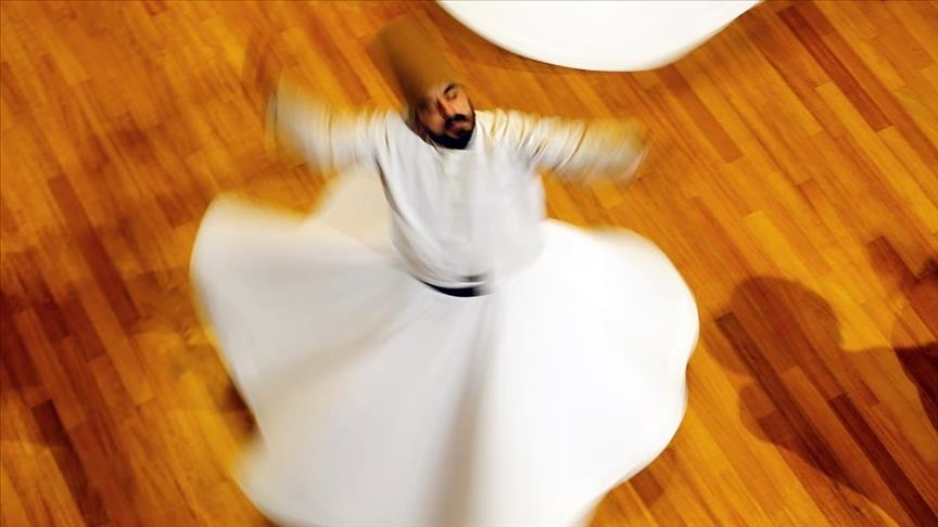 Whirling dervishes mark anniversary of Rumi's passing