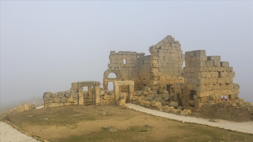 zerzevan kalesi nde sisle