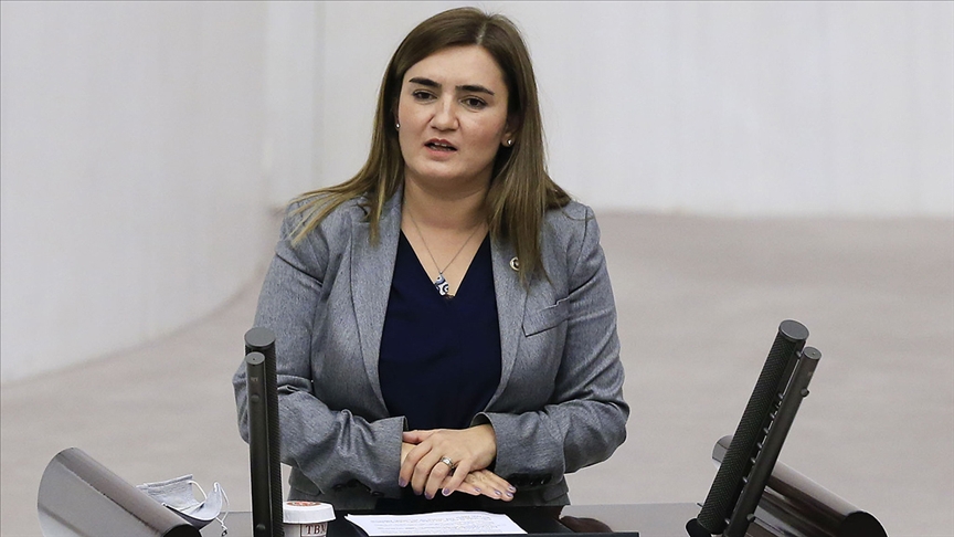 CHP İzmir Milletvekili Kılıç Türk futbolundaki başarısızlığın  araştırılmasını istedi
