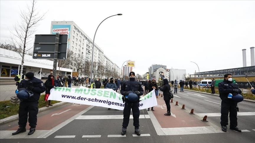 В Германии прошли протесты против карантина