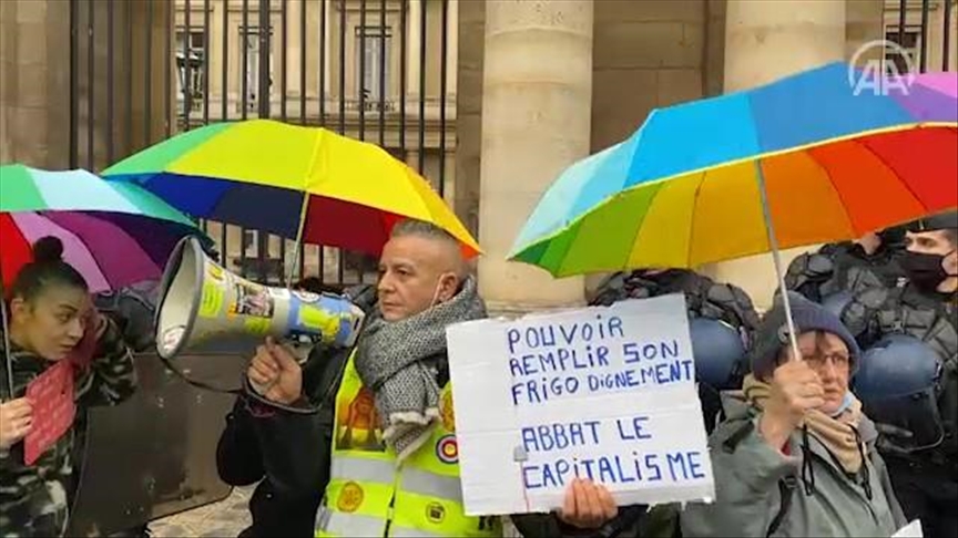 Yellow Vests are back: Protesters flood streets again